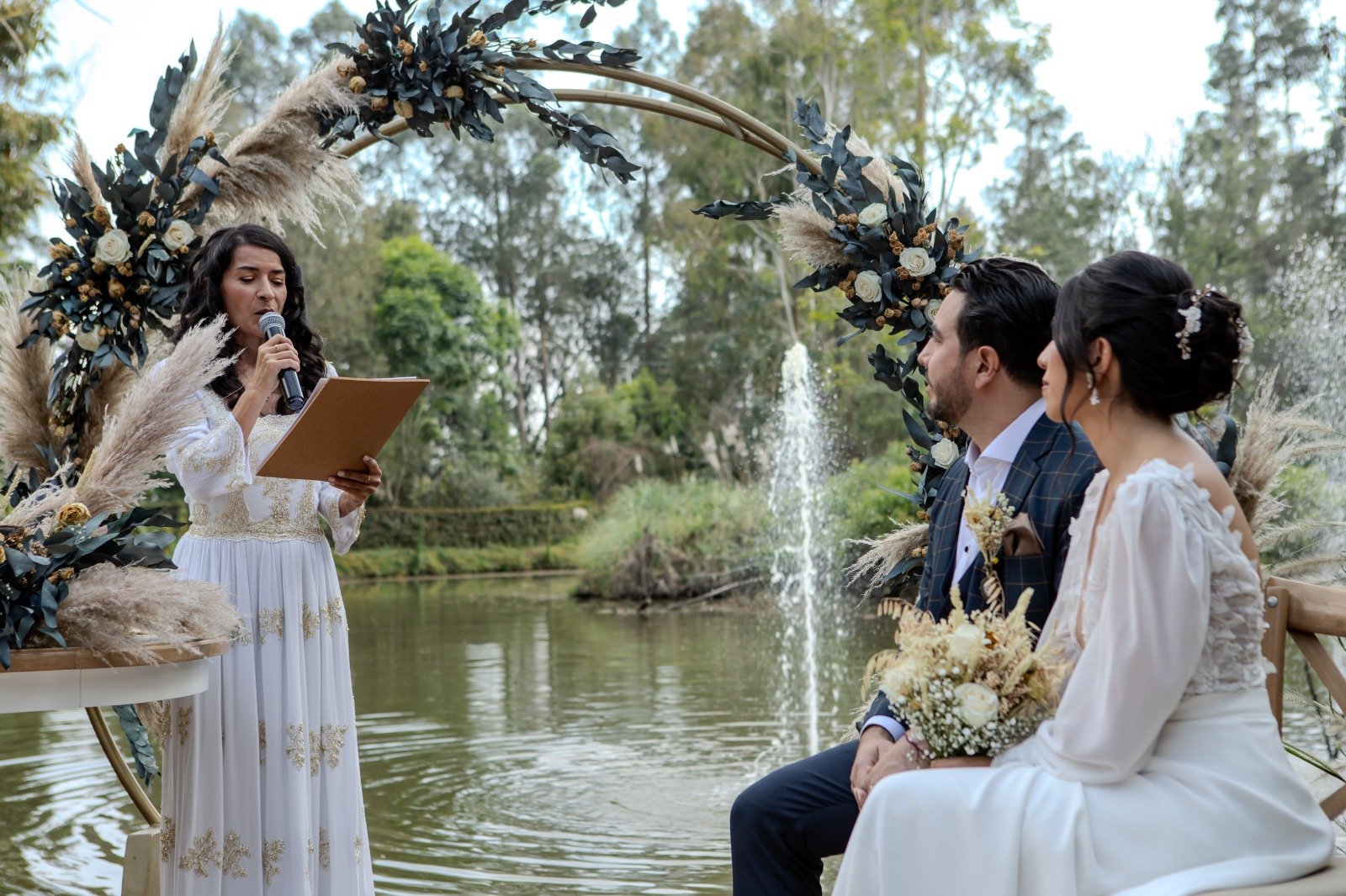 5 Tips imprescindibles para organizar el matrimonio de tus sueños (sin morir en el intento)